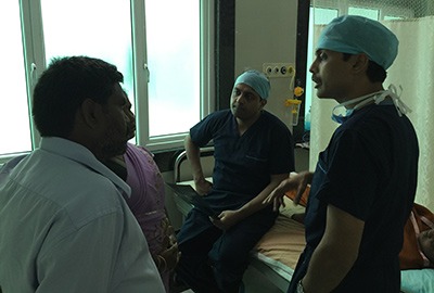 Dr Hosalkar discussing patient-care and management options with Dr Rajkumar at Ganga Hospital, Coimbatore.